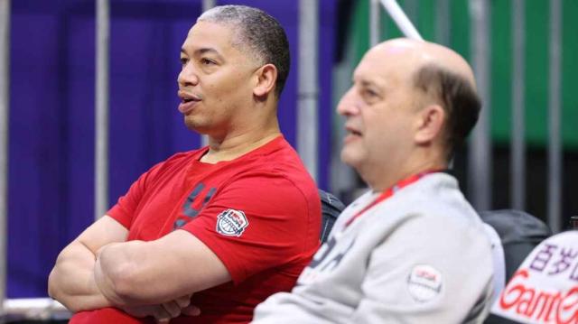 开云中国-卢指导新赛季获强援助拳，范甘迪将为他献计献策