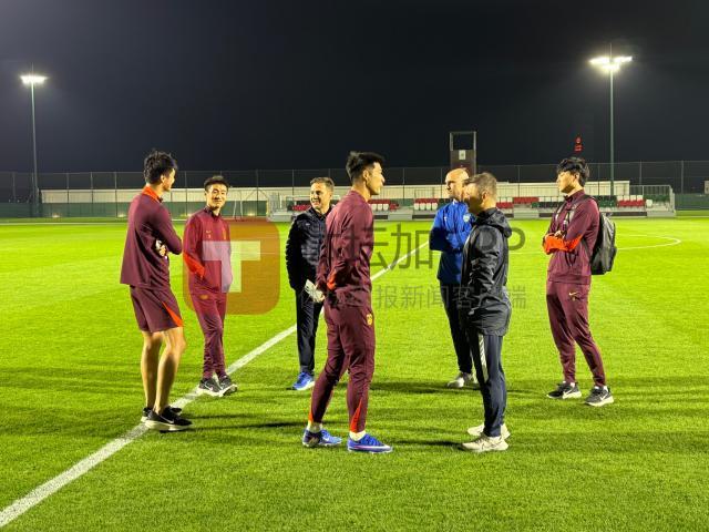 【现场直击】中乌赛后的老友会 卡纳瓦罗再会众弟子