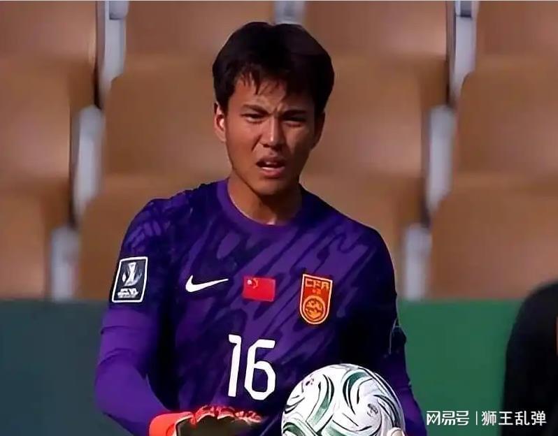 kaiyun-泰山两位置拉响警报!错失杨希再失李昊?后防补强别偏科